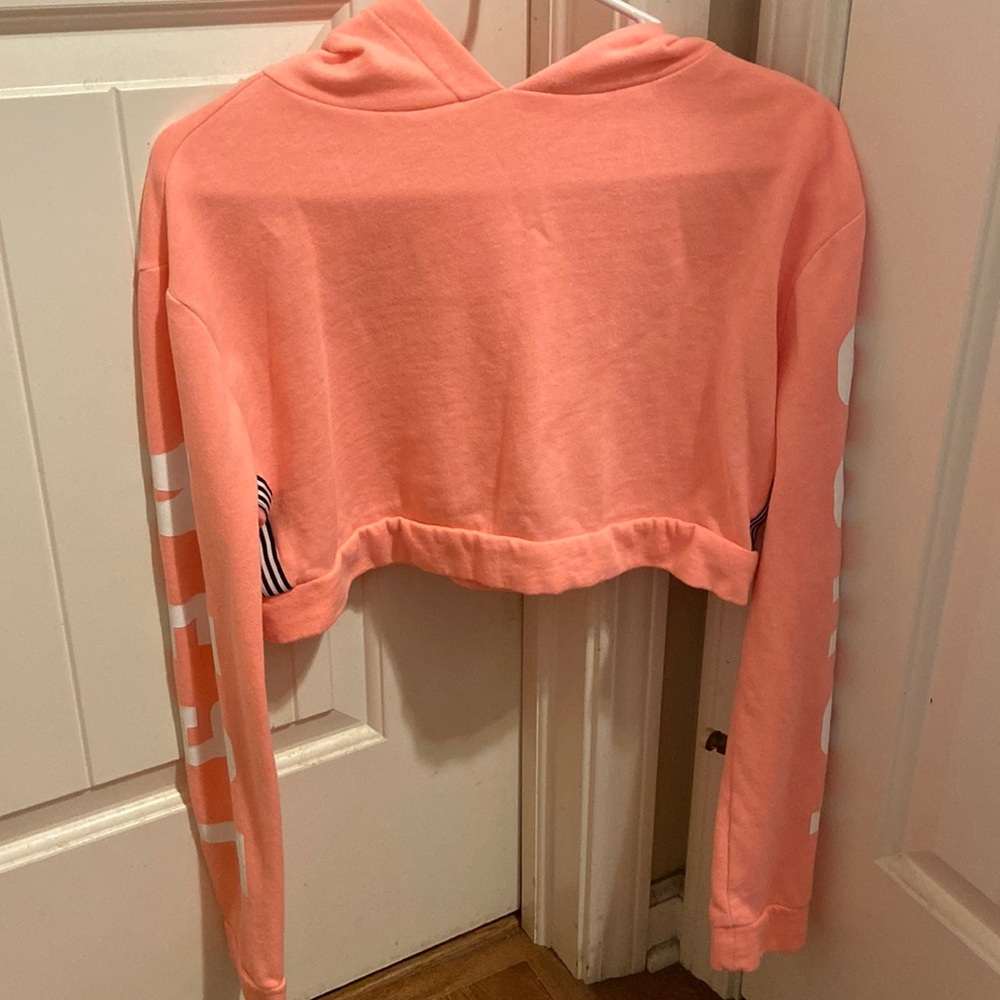 Cropped west coast hoodie
